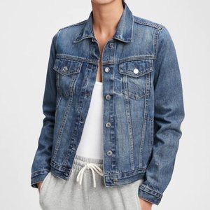 Gap Icon Denim Trucker Jacket Vintage Look Size M